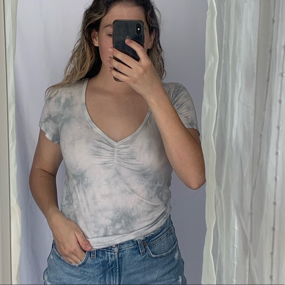 AE shirt